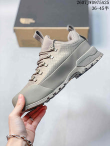 The North Face 2607JWD975A25 Gray Hiking Sneakers