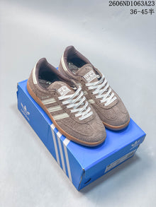 Adidas Originals Samba Spezial Low-Top Sneakers Taupe