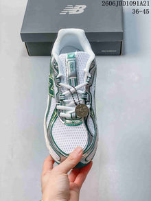 New Balance 740 Sneakers White Green U740BM2