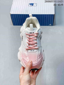 MLB NY Chunky Sneakers in White and Pink