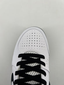 Nike Kobe 4 GIGI White Black Basketball Shoes