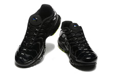 Nike Air Max Plus Black Sneakers Style FZ2591-001