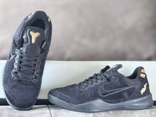 Nike Kobe 8 Basketball Shoes Black and Gold