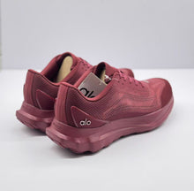alo Runner Sneakers Burgundy