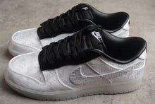 Nike SB Low-Top Sneakers White Black FN0315-110