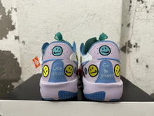 Nike Smiley Basketball Shoes in Multicolor