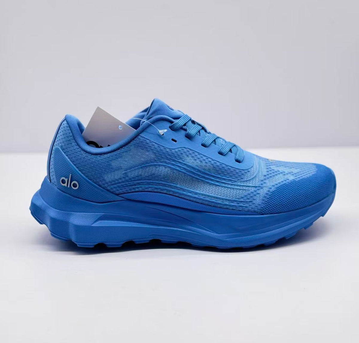 Alo Runner Sneakers Blue