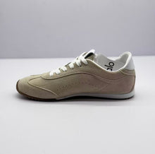 Alo Beige Low-Top Lace-Up Sneakers