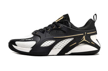 Jordan Heir Basketball Shoes in Multiple Colorways