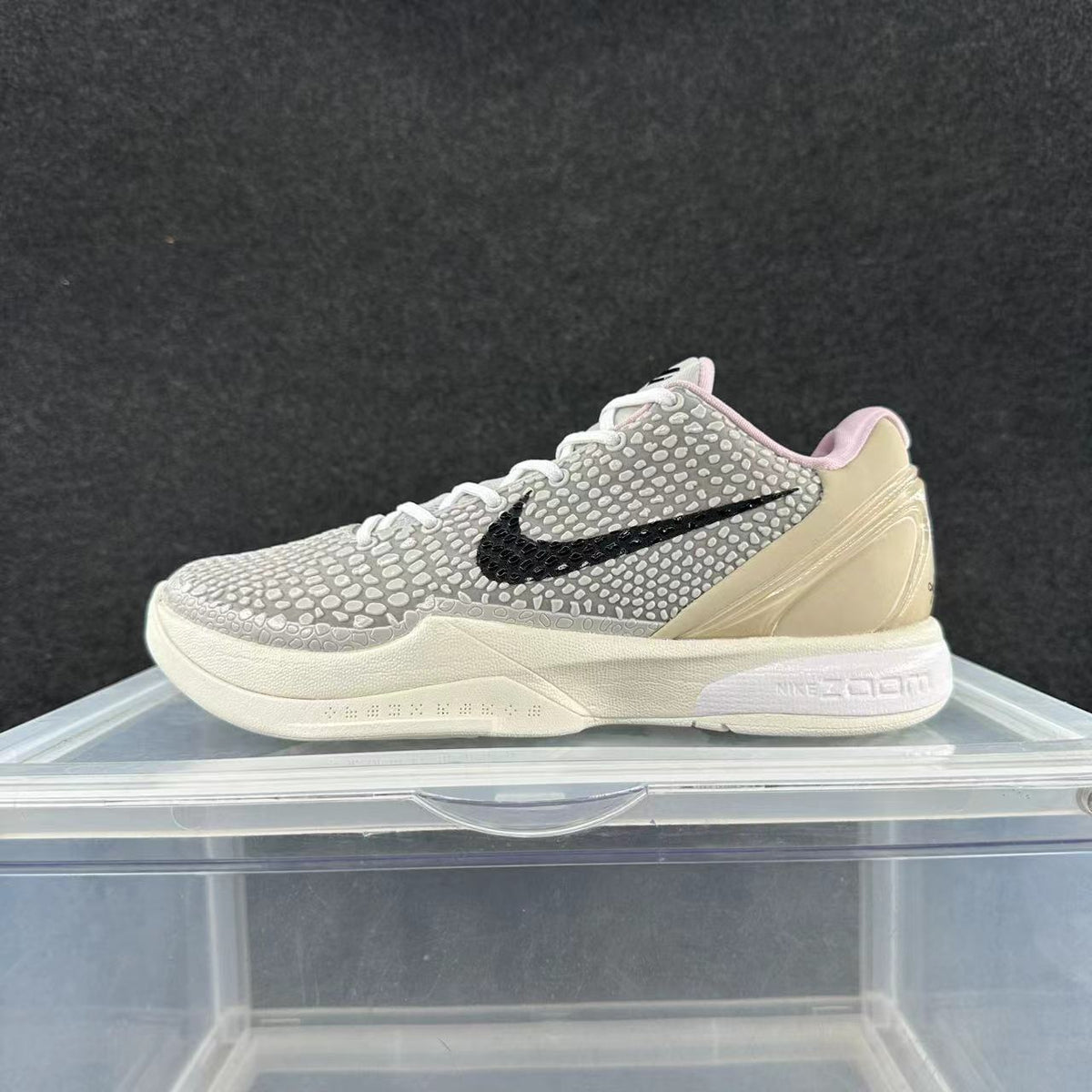 Nike Zoom Basketball Shoes in Cream and Gray