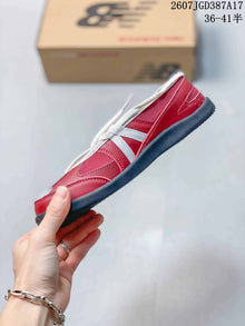 New Balance WD Series Women’s Red Low-Top Sneakers 2607JGD387A17