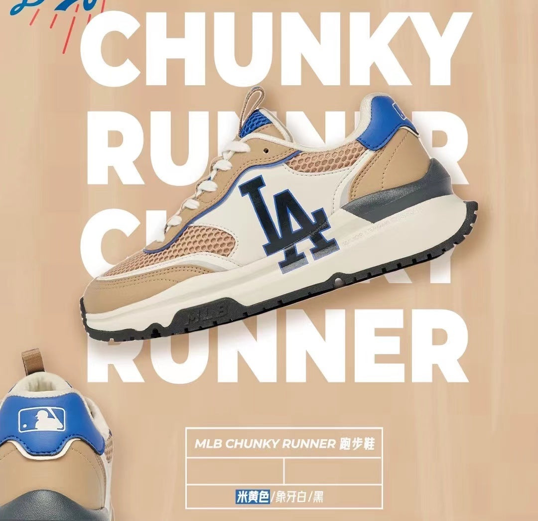 MLB Chunky Runner Sneakers Beige Ivory Black