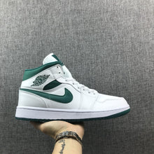 Jordan Air Jordan 1 Mid SE Mystic Green Sneakers CD6759-103