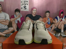 Nike Air Zoom Gray and Yellow Sneakers