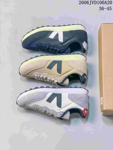 Veja Esplar Low Sneakers – Multicolor, Style 06JVD100A20
