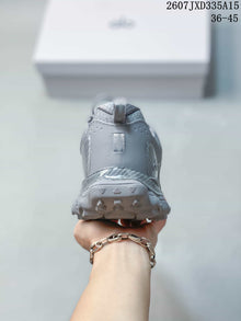 Alo Yoga Alo Runner Trail Sneakers Gray 2607JXD335A15