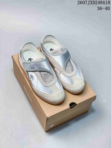 Descente Edge Court Retro Low-Top Sneakers White Silver SP323LSN82
