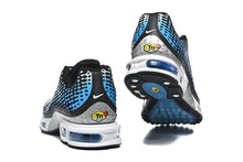 Nike Air Max Plus VII Sneakers in Black and Blue