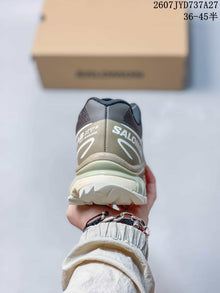 Salomon XT-6 GTX Trail Sneakers Gray Taupe Navy