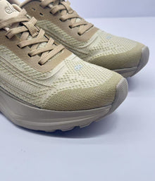 Alo Runner Sneakers Khaki