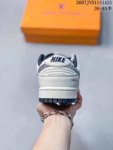 Nike Dunk Low Retro x IP Sneakers White/Navy 2607JVD1151A21
