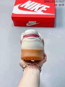 Nike Terra Manta Sneakers in Cream and Pink