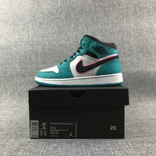 Jordan Air Jordan 1 Retro High OG Jade White High-Top Sneakers