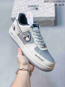 Nike Air Force 1 '07 Low Sneakers