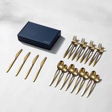 Tia Flatware