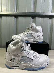 Jordan Air Jordan 5 White/Silver Sneakers HQ7978-103