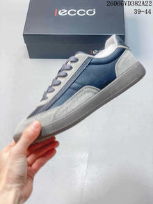 ECCO Men's Casual Lace-Up Sneakers, Gray and Navy, 2606GVD382A22