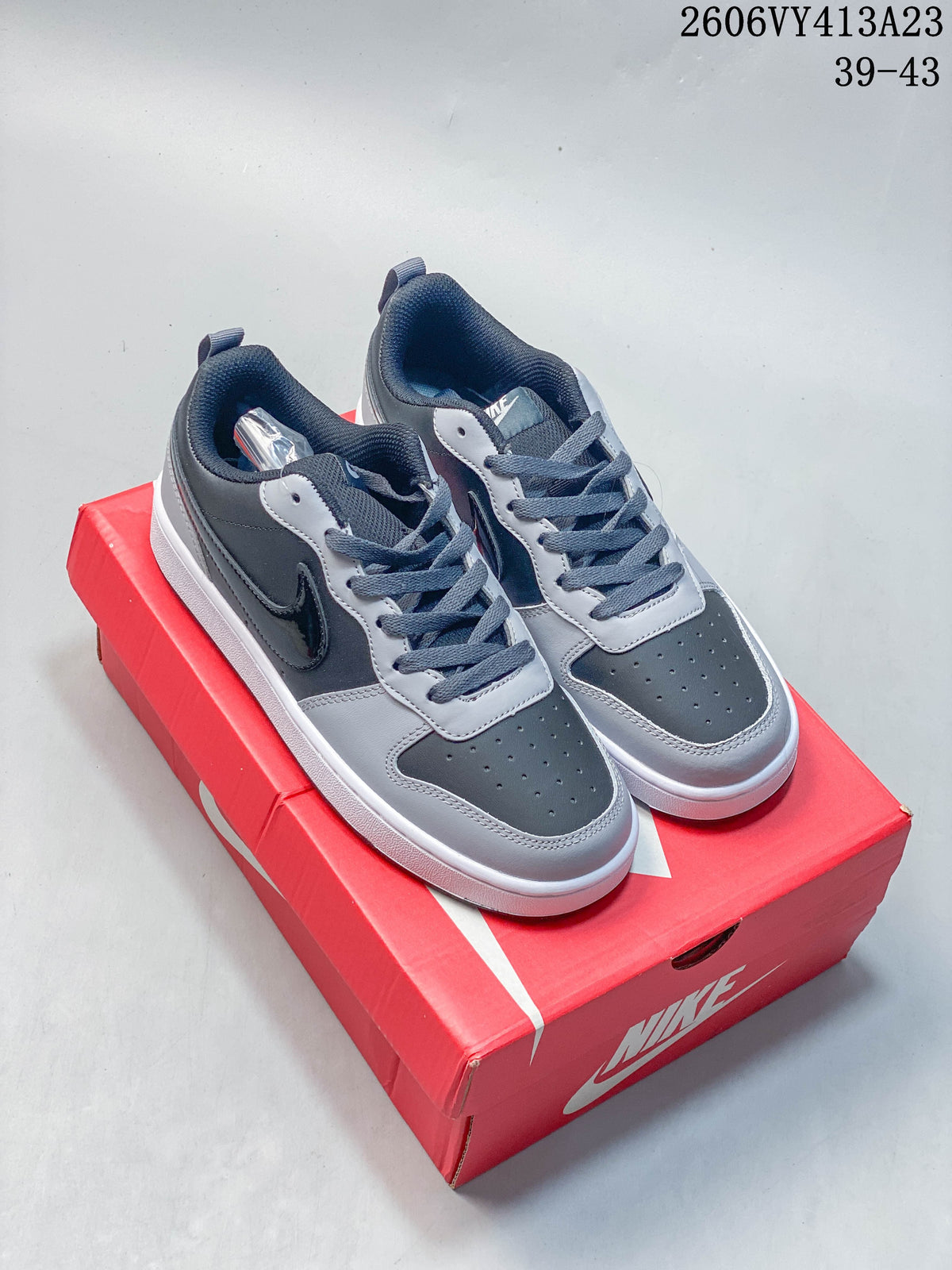 NikeCourt Borough 2 Low GS Sneakers Gray Black