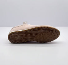 alo Low-Top Sneakers in Pink and White