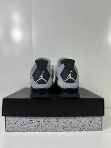Jordan Air Jordan 4 Retro Hot Lava Gray Black Sneakers AQ9129-005