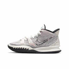 Nike Kyrie 7 Basketball Sneakers
