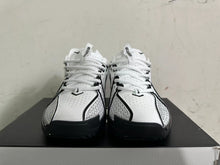 Nike Basketball Shoes White/Black
