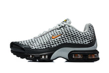 Nike Air Max Plus VII Sneakers in Grey and Black