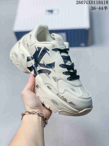 MLB Big Ball Chunky Sneakers White Black 2607GXD118A18