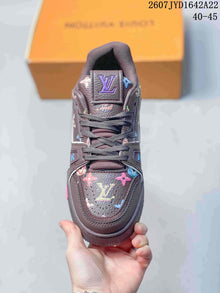 Louis Vuitton Trainer Low-Top Sneakers Brown 2607TYD1642A22
