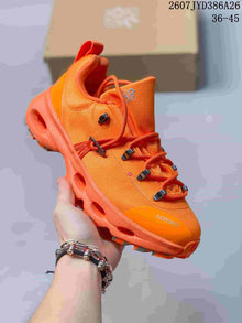 On LOEWE Series Orange Low-Top Sneakers JYD386A26