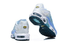 Nike Air Max Plus Light Blue Sneakers DM0032-026