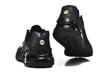 Nike Air Max Black Low-Top Sneakers