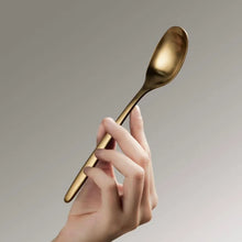 Ava Flatware