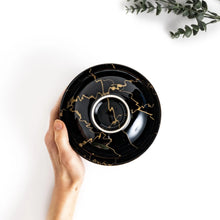 Nocturnal Glow Donburi Bowl with Lid