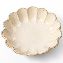 Rinka Petal Pasta Bowl