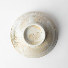 Rustic Earth-Tone Donburi Bowl with Lid