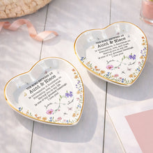 The Bond Between An Aunt And Niece Unbreakable Flower Butterfly Heart - Personalized Custom Jewelry Dish, Ceramic Dish, Heart Shape - NCE022_HCRF