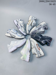 Nike Air Zoom Winflo 12 Running Sneakers