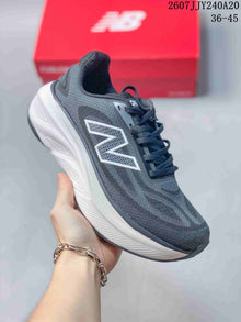 New Balance Fresh Foam X More v6 Running Sneakers