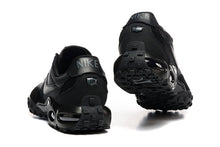 Nike Air Max Waffle SP Black Sneakers